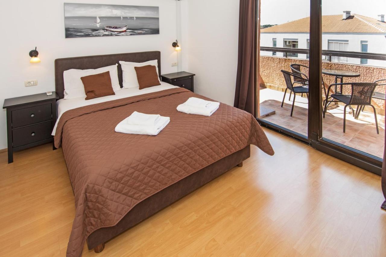 Breakfast & Bed Anita Bed & Breakfast Medulin Exterior photo